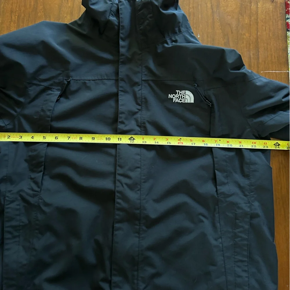 Vintage The North Face HyVent Black Jacket Men’s Size Large Gorpcore